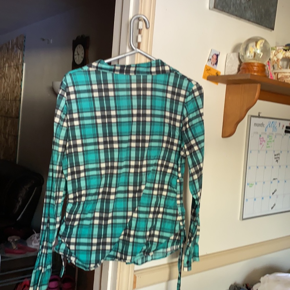 Green flannel - Picture 4 of 5